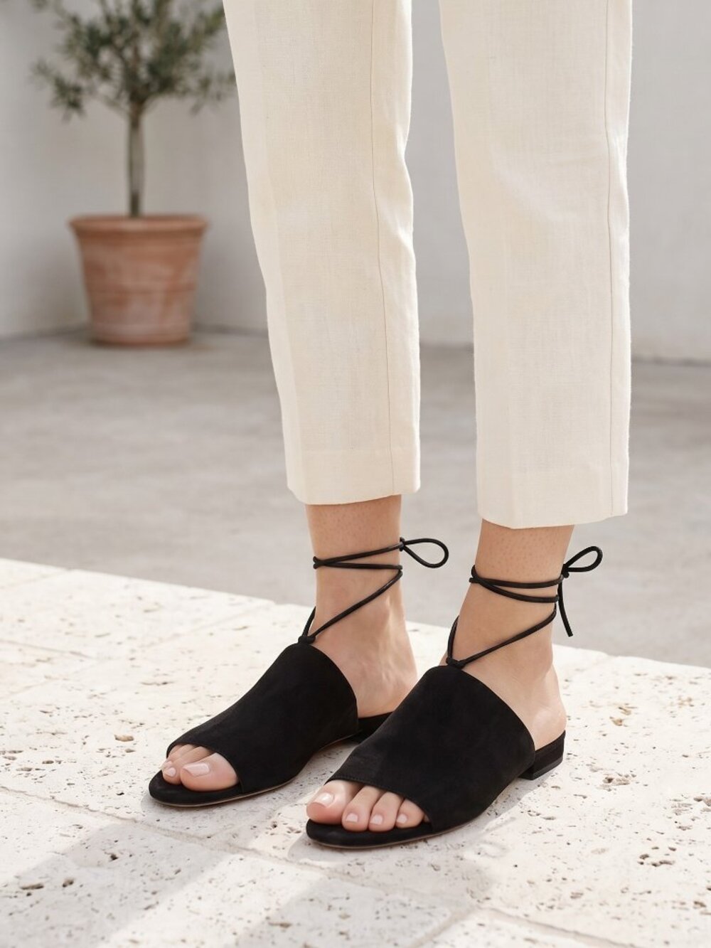 Vince Damon Suede Ankle Wrap Slide Sandal Black NIB Size 9‎ Made in Italy $250
